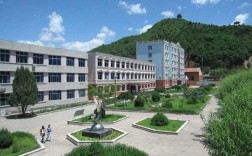 为什么很多学校会建在坟场上,学校哪个地方阴气最重