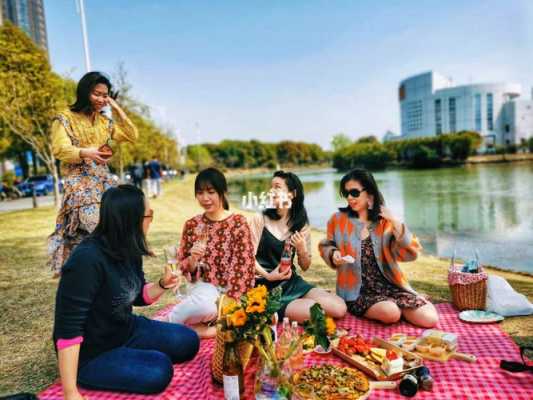 带着家人国内旅游去哪些旅游城市好,聚餐哪里好吃不贵松江-图1