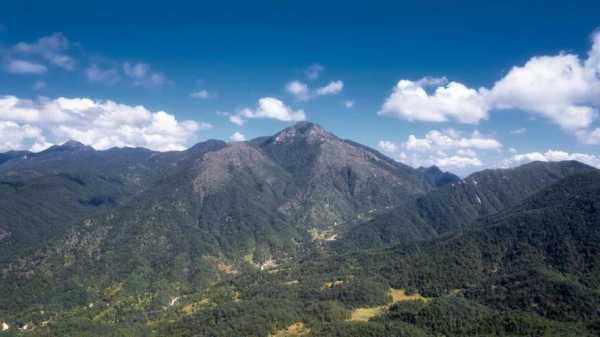 广东第二峰在哪里（广东第二峰叫什么山）-图1