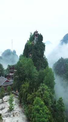 想去贵州爬山，你知道贵州哪些山有名,正安哪里好玩的地方-图1