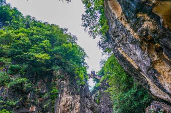 想去贵州爬山，你知道贵州哪些山有名,正安哪里好玩的地方-图2