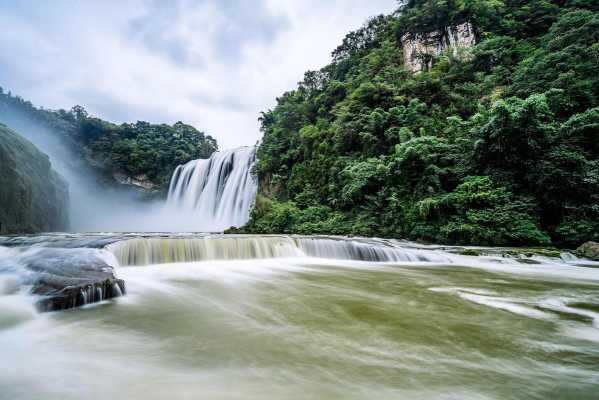 十月份适合去国内哪些地方旅行,国内十月份适合去哪里旅游推荐-图1