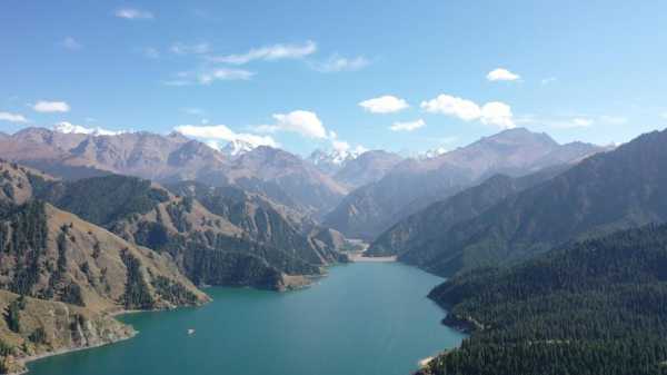 秋季去哪里旅游最好（秋季去哪里旅游最好国内）-图2